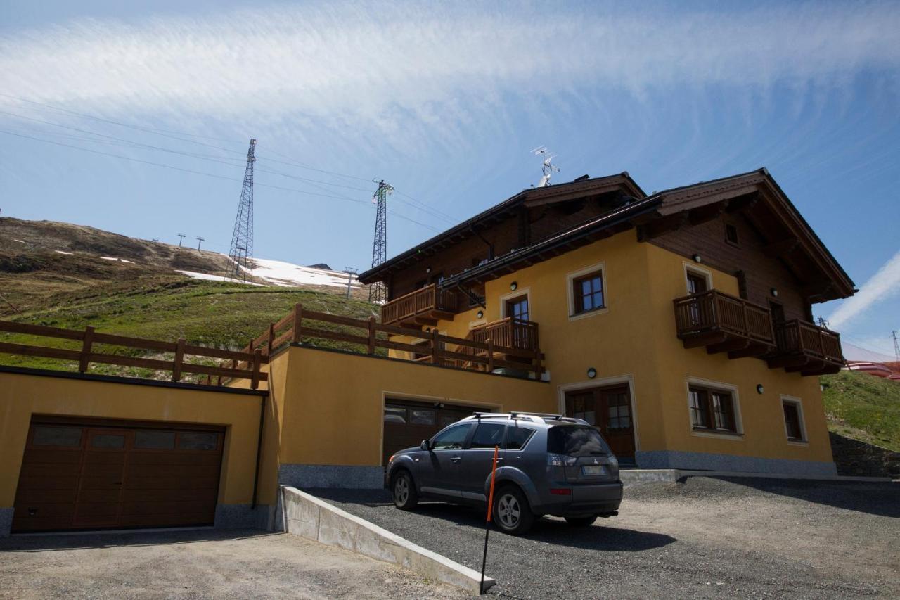 Sole Ski In- Ski Out Mt 50 - Happy Rentals Livigno Exteriör bild